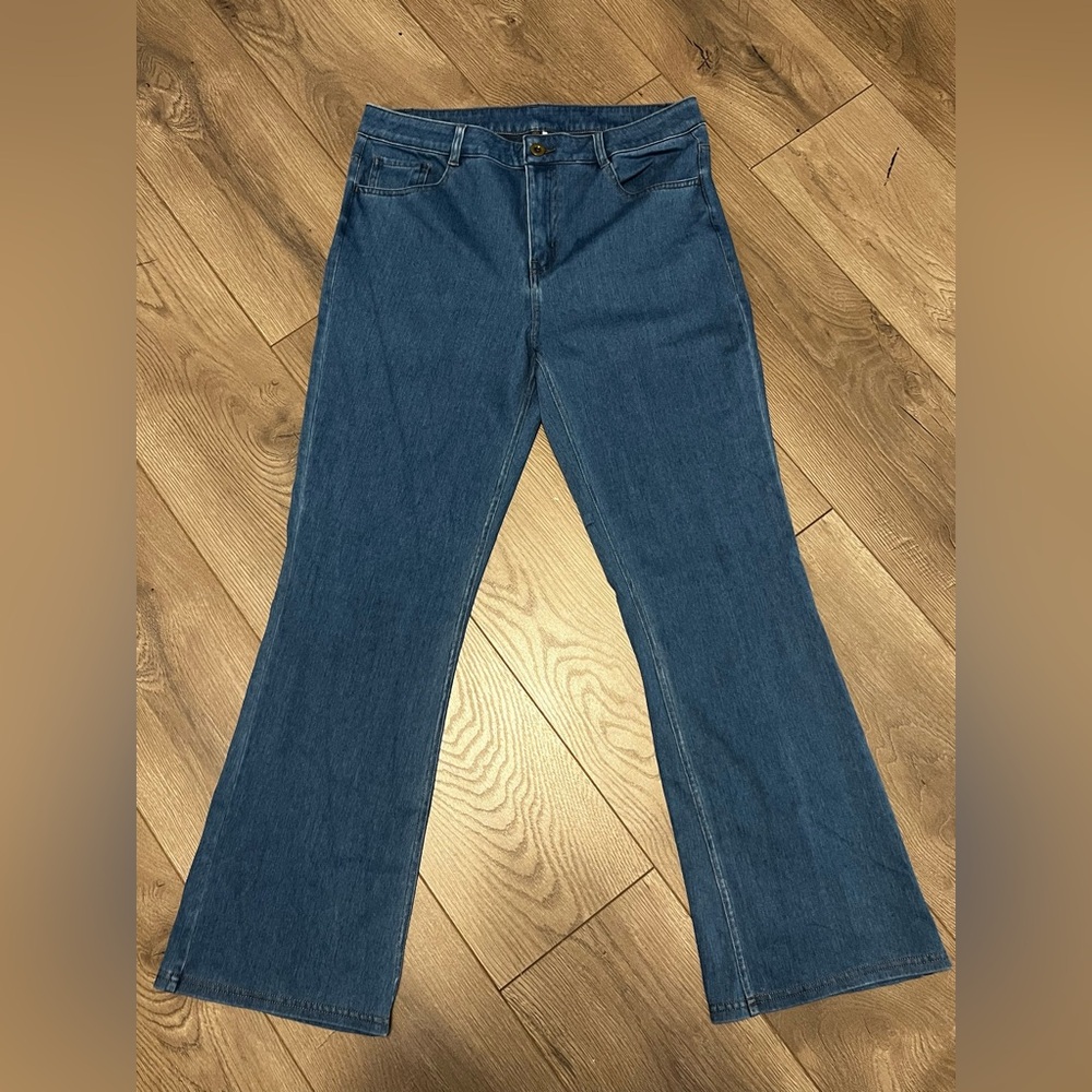 HALARA Women's Dark Blue Flare Jeans-Large Petite